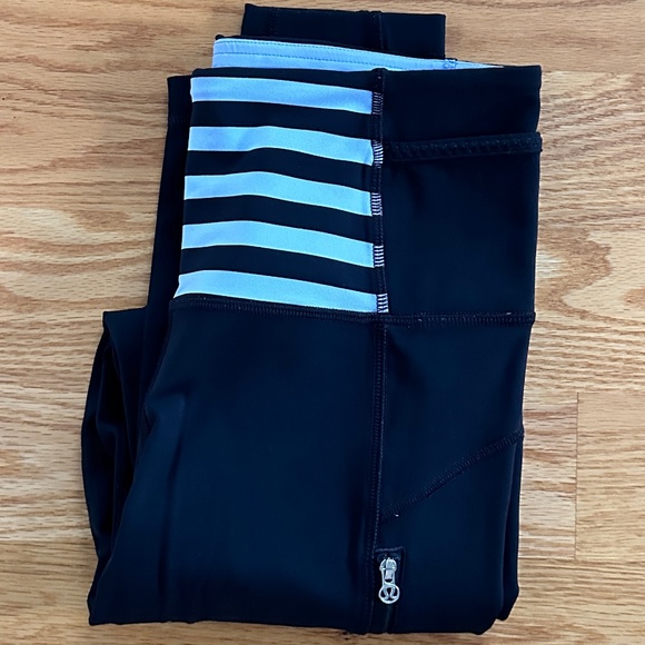 Lululemon Ice Queen 7/8 Running Tight (6) - Picture 11 of 16